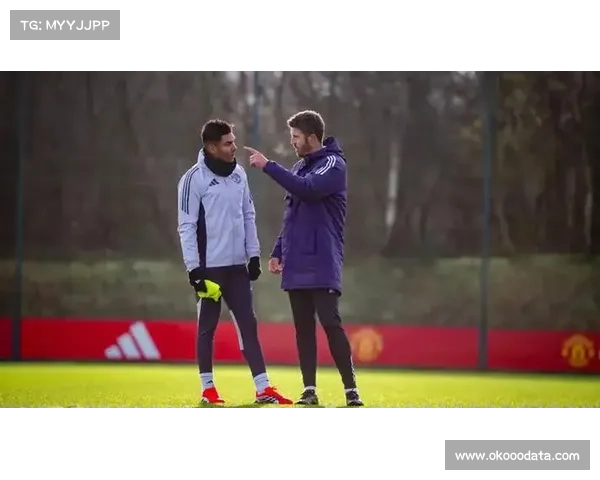 阿斯顿维拉月内三场零失球，报道揭示其门将教练团队引入的新训练方法。